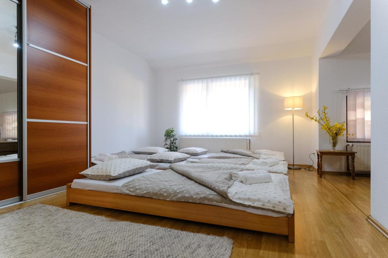The Cosmic Gate Apartments Visoko Extérieur photo