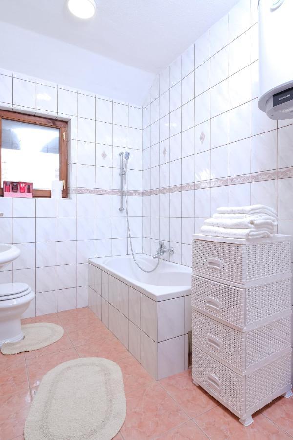 The Cosmic Gate Apartments Visoko Extérieur photo