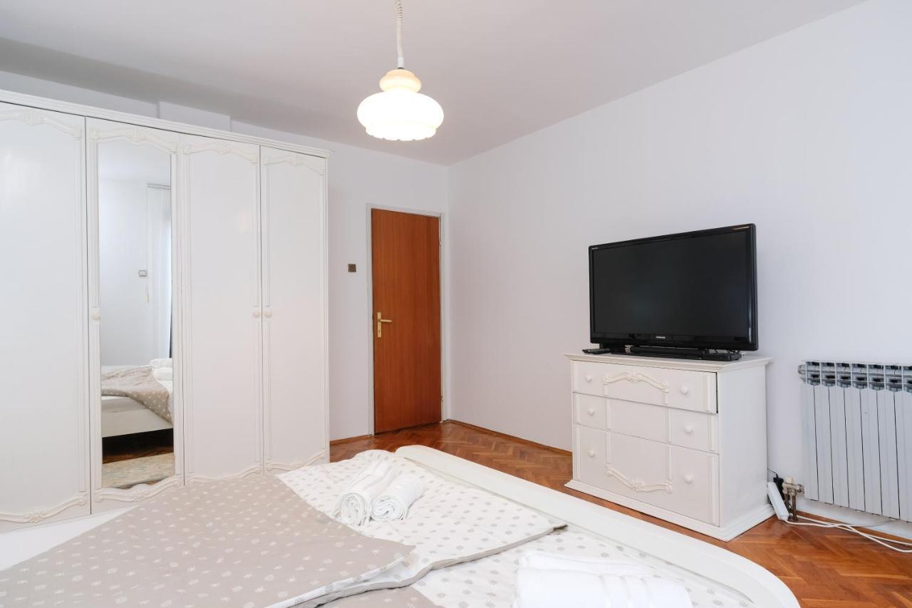 The Cosmic Gate Apartments Visoko Extérieur photo