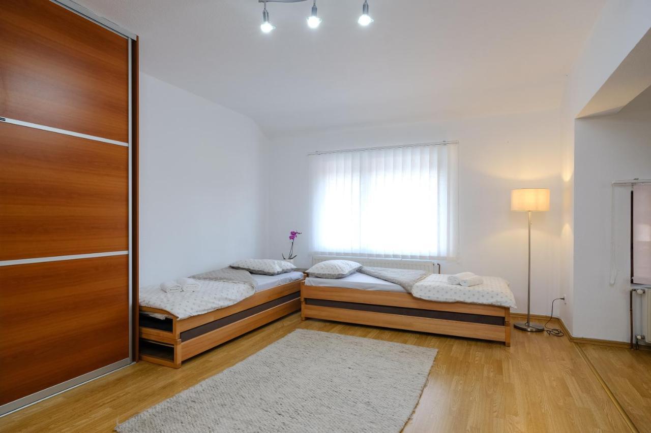 The Cosmic Gate Apartments Visoko Extérieur photo